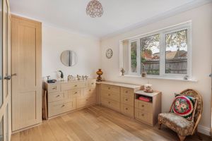 Bedroom- click for photo gallery